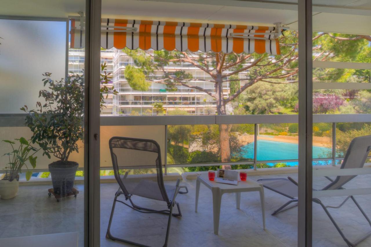 Les Lauriers Private Apartment Antibes Buitenkant foto