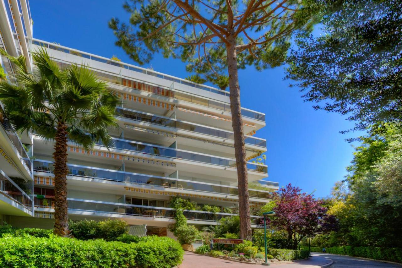 Les Lauriers Private Apartment Antibes Buitenkant foto